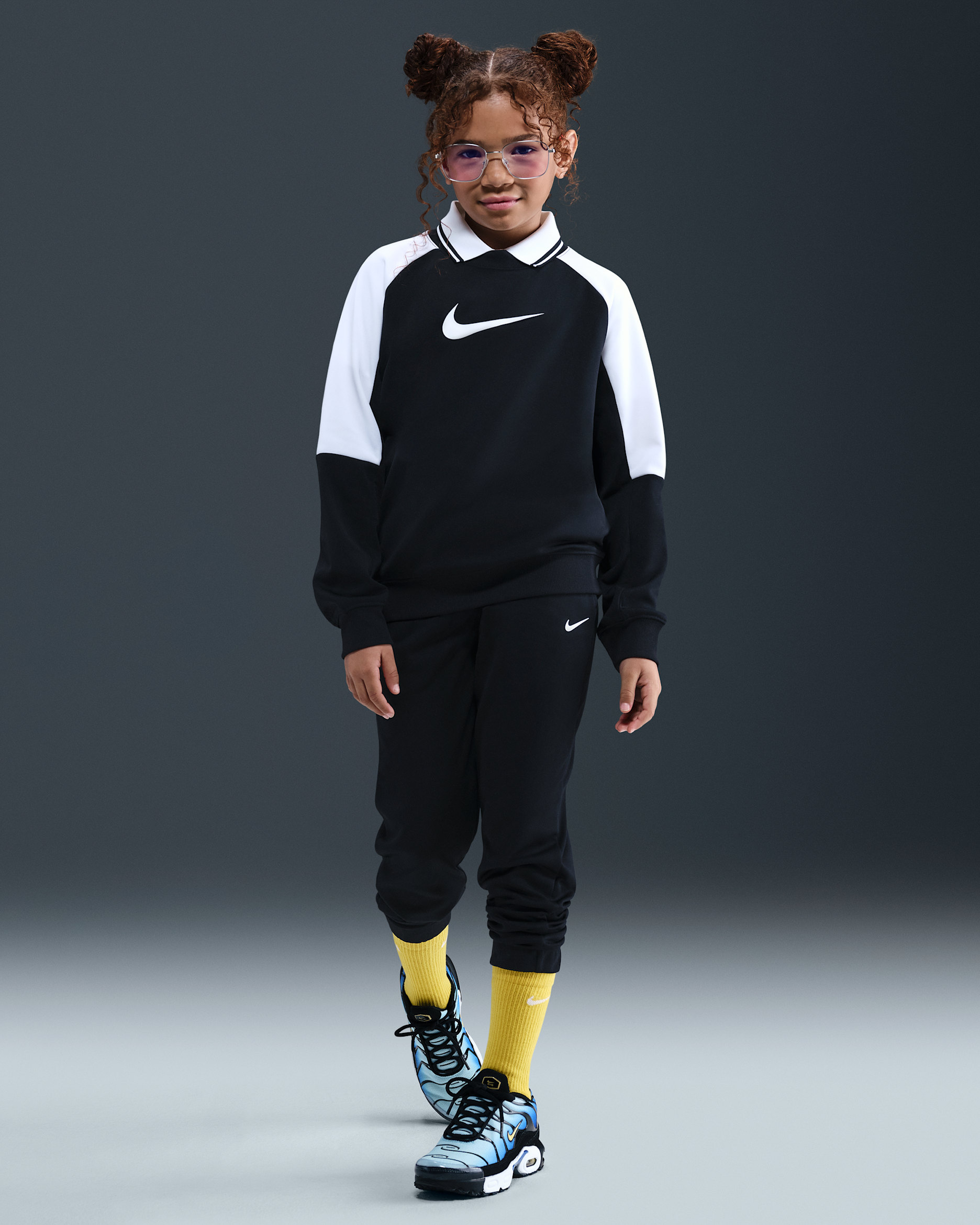 Nike Sportswear Older Kids' Dri-FIT Tracksuit - Black/White/Black/White