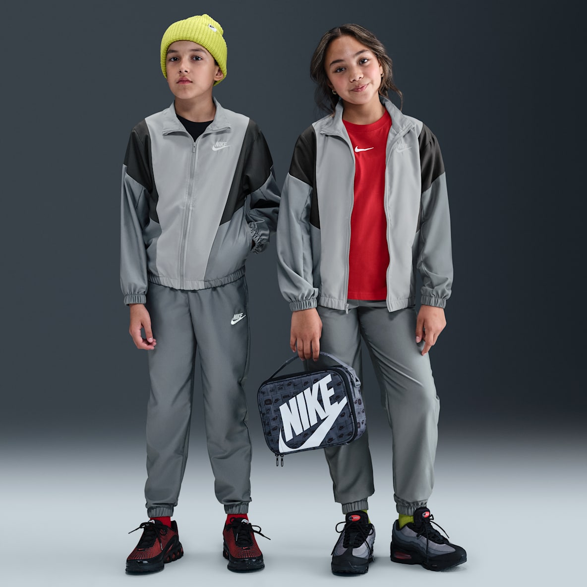 Nike Sportswear Older Kids' Woven Tracksuit