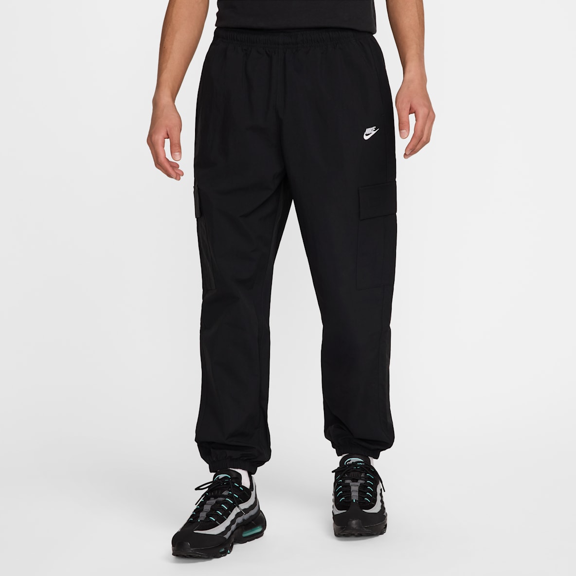 Nike Club Men's Woven Cargo Trousers