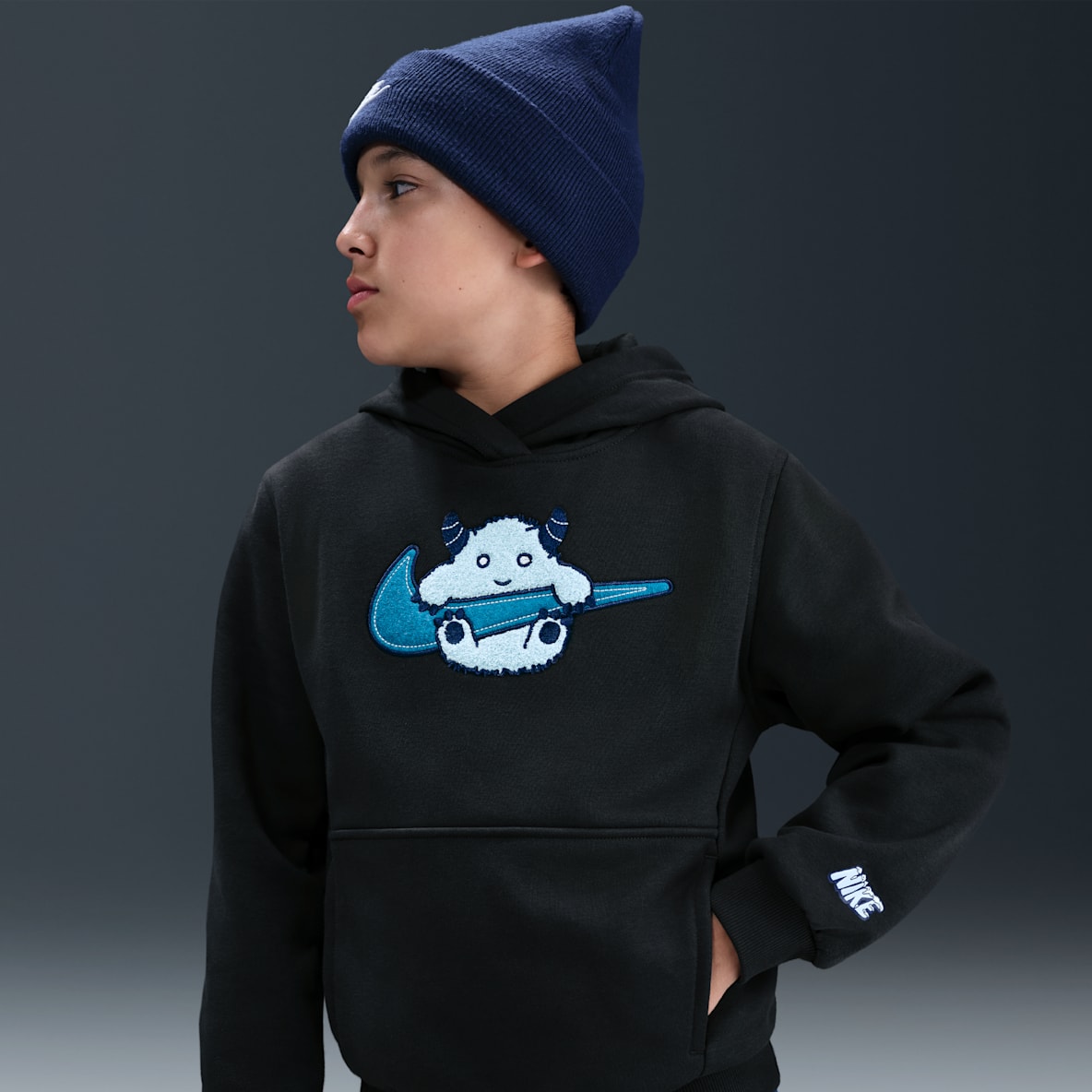 Nike Sportswear Club Fleece Big Kids' Pullover Hoodie