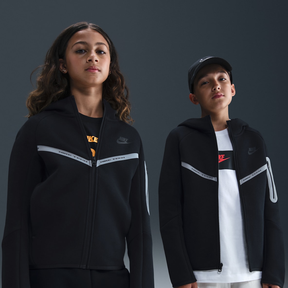 Nike Sportswear Tech Fleece Older Kids' Full-Zip Hoodie with Reflective Design Accents