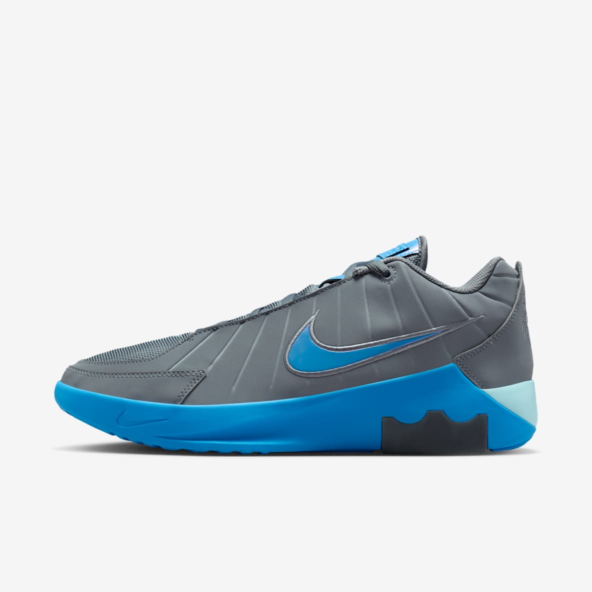 LeBron Witness IX EP Basketball Shoes
