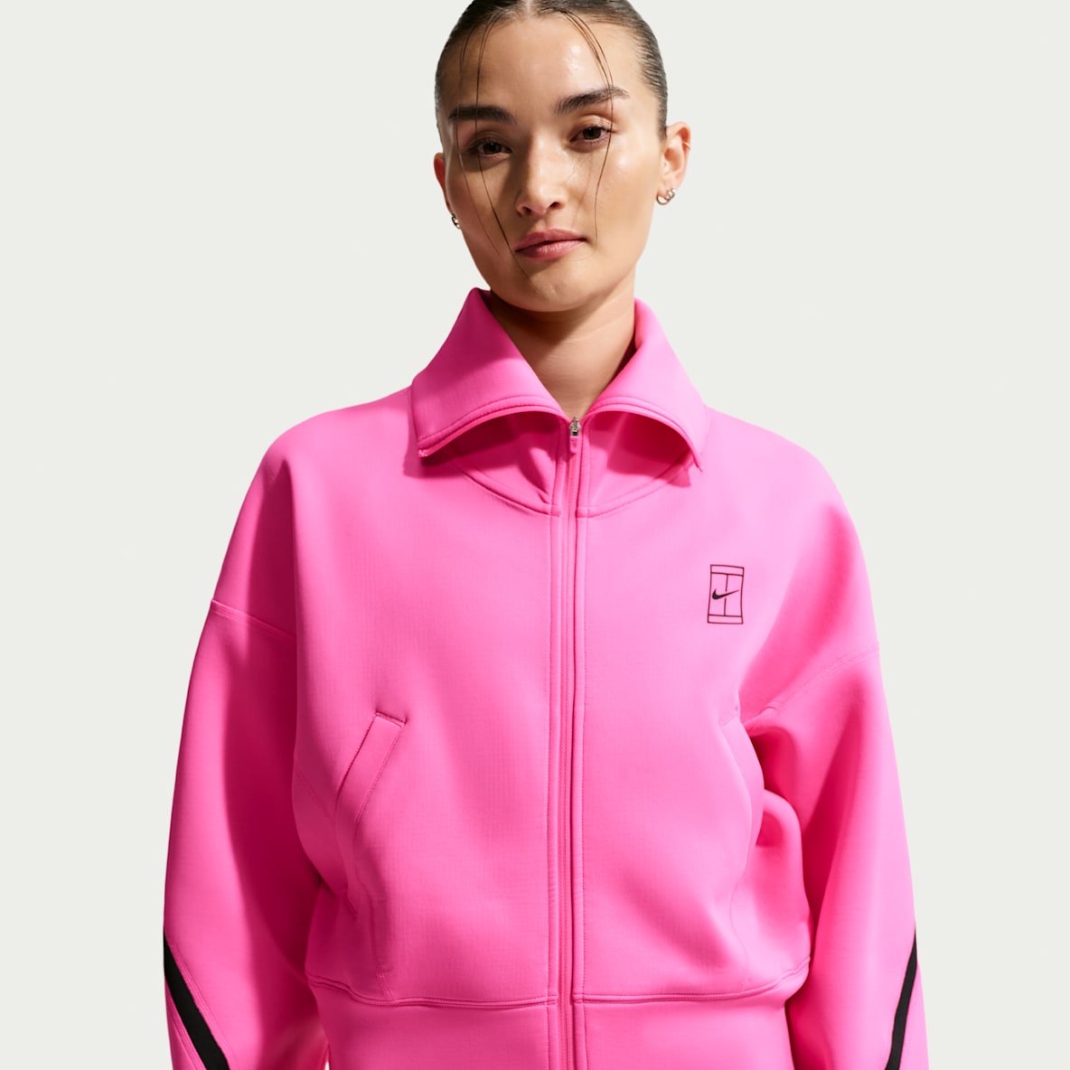 Nike Advantage Chamarra de tenis Dri-FIT de cierre completo para mujer