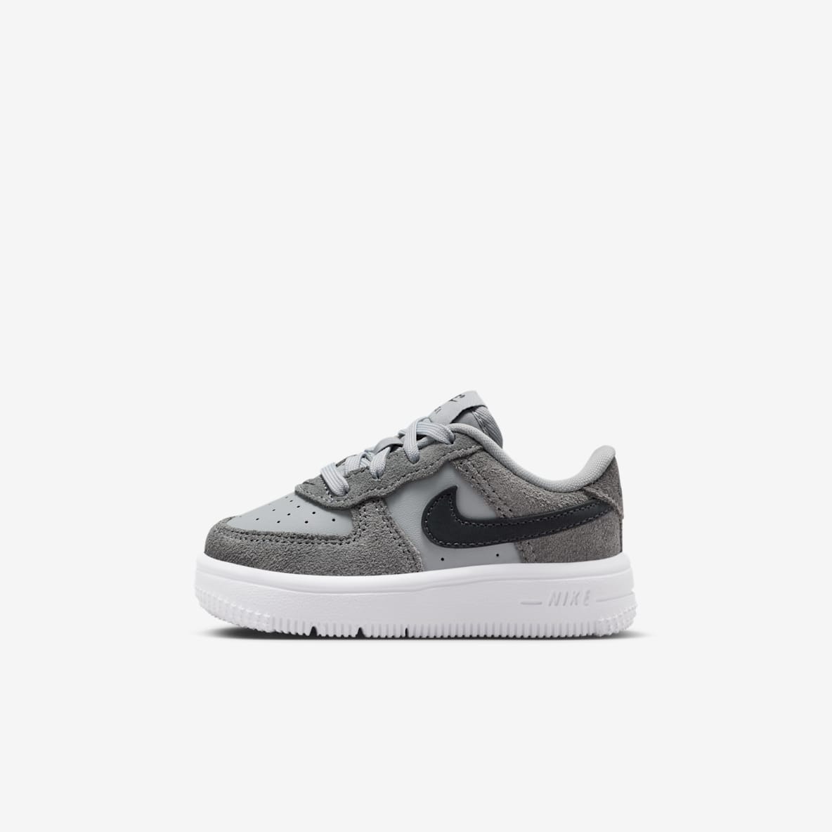 Nike Force 1 Low Essential+ Tenis para bebé e infantil