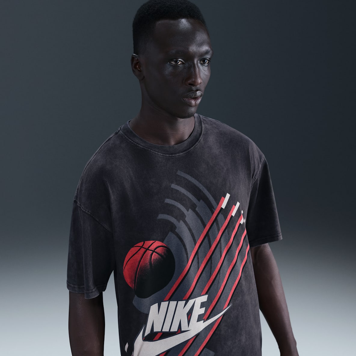 Nike Men's Basketball T-Shirt