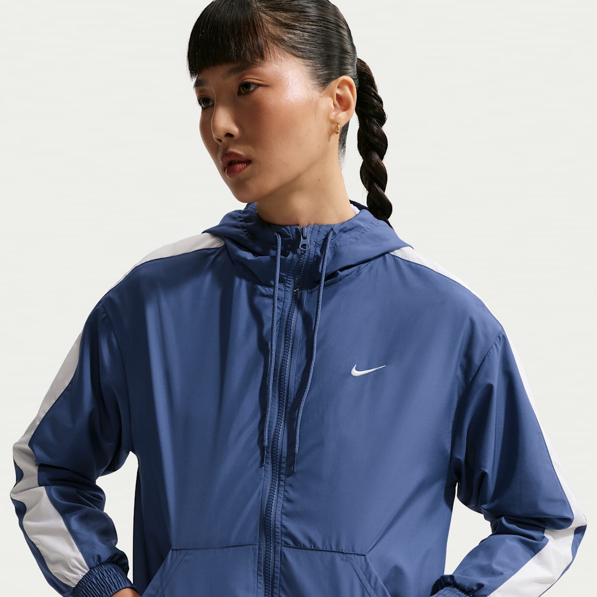 Nike Sportswear Classic Wovens Women's Loose UV Protection Hooded Jacket