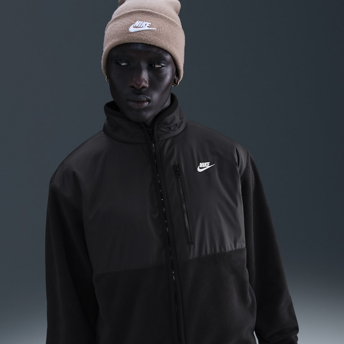 Nike Sportswear Club Chamarra de cierre completo acondicionada para el invierno para hombre