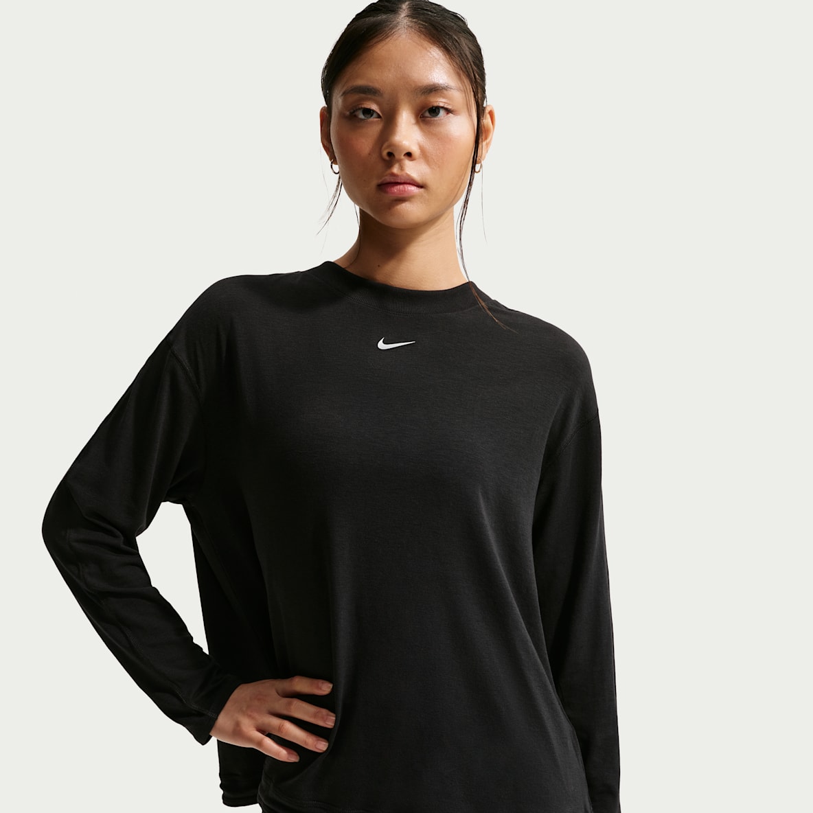 Nike One Relaxed Women's Dri-FIT Long-Sleeve Top