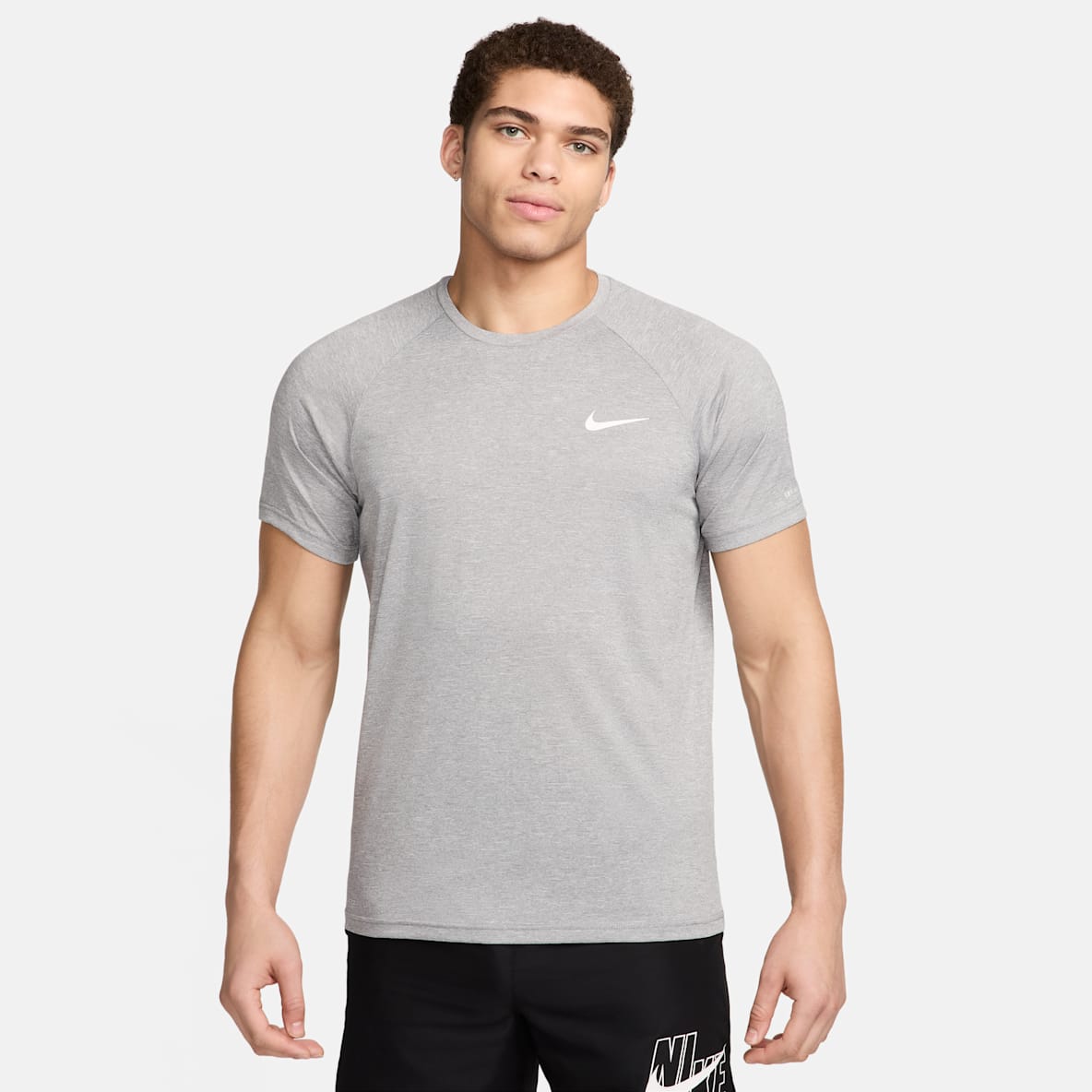 Nike Swim Hydroguard Essential Playera de manga corta Dri-FIT UV para hombre