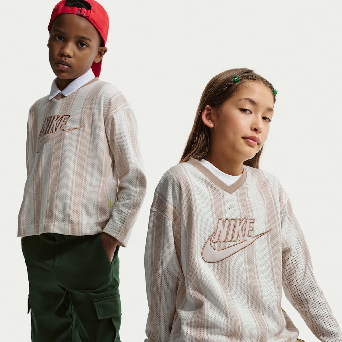 Nike Sportswear Collection Older Kids' Long-Sleeve Mesh Jersey