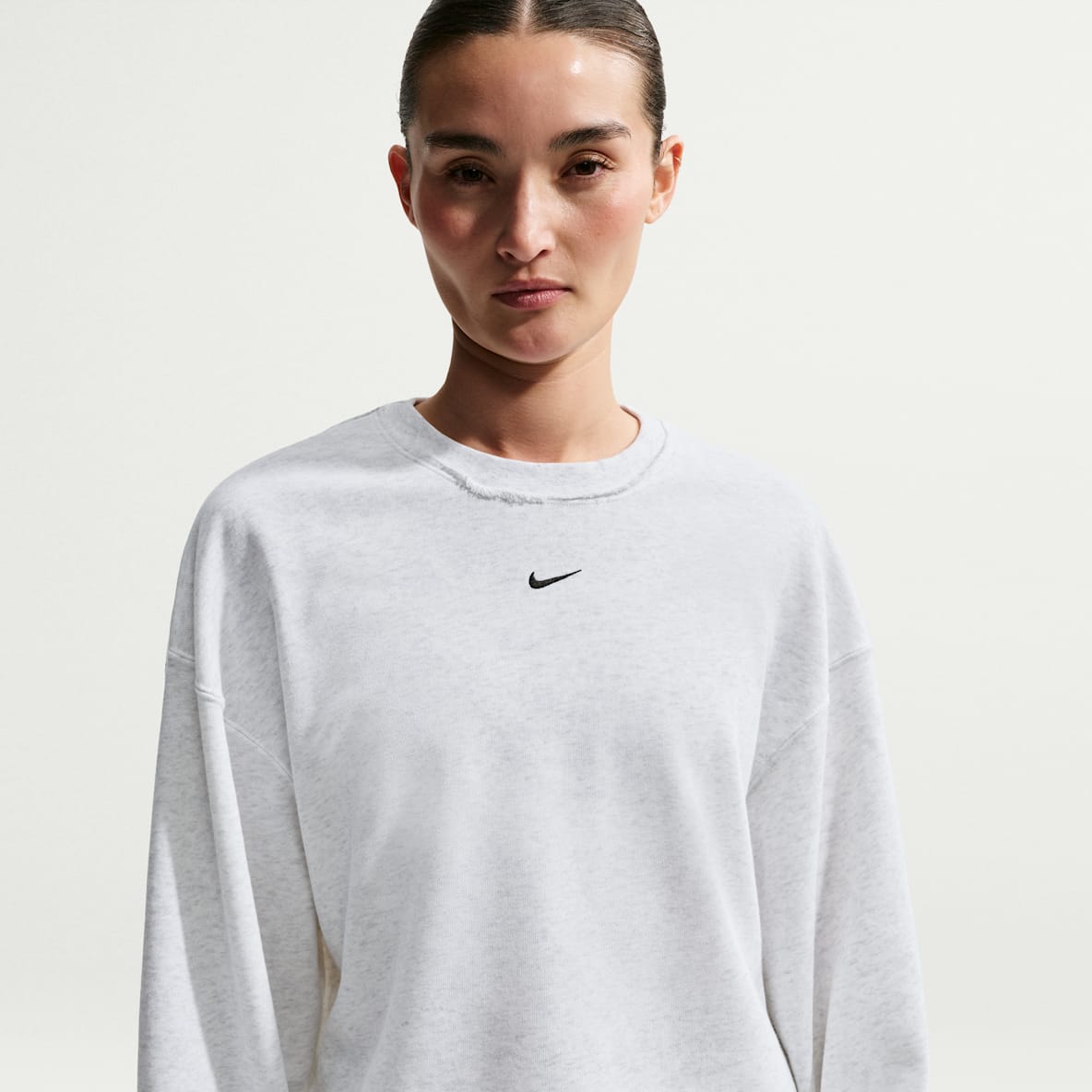 Nike Sportswear Chill Terry Women's Oversized French Terry Crew-Neck Sweatshirt