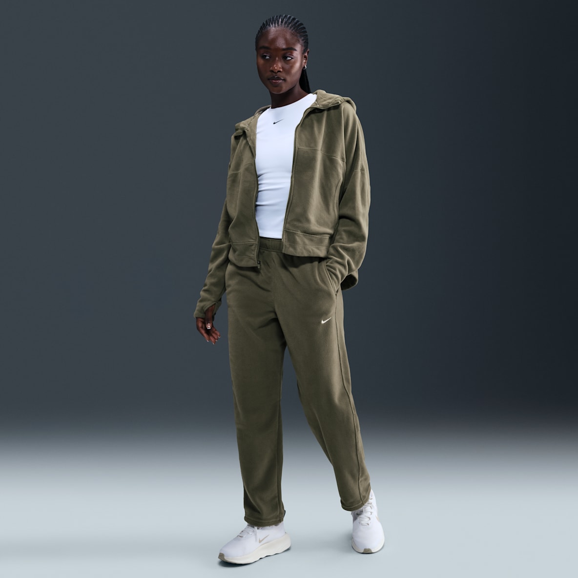 Nike One Women's Therma-FIT Mid-Rise Fleece Trousers