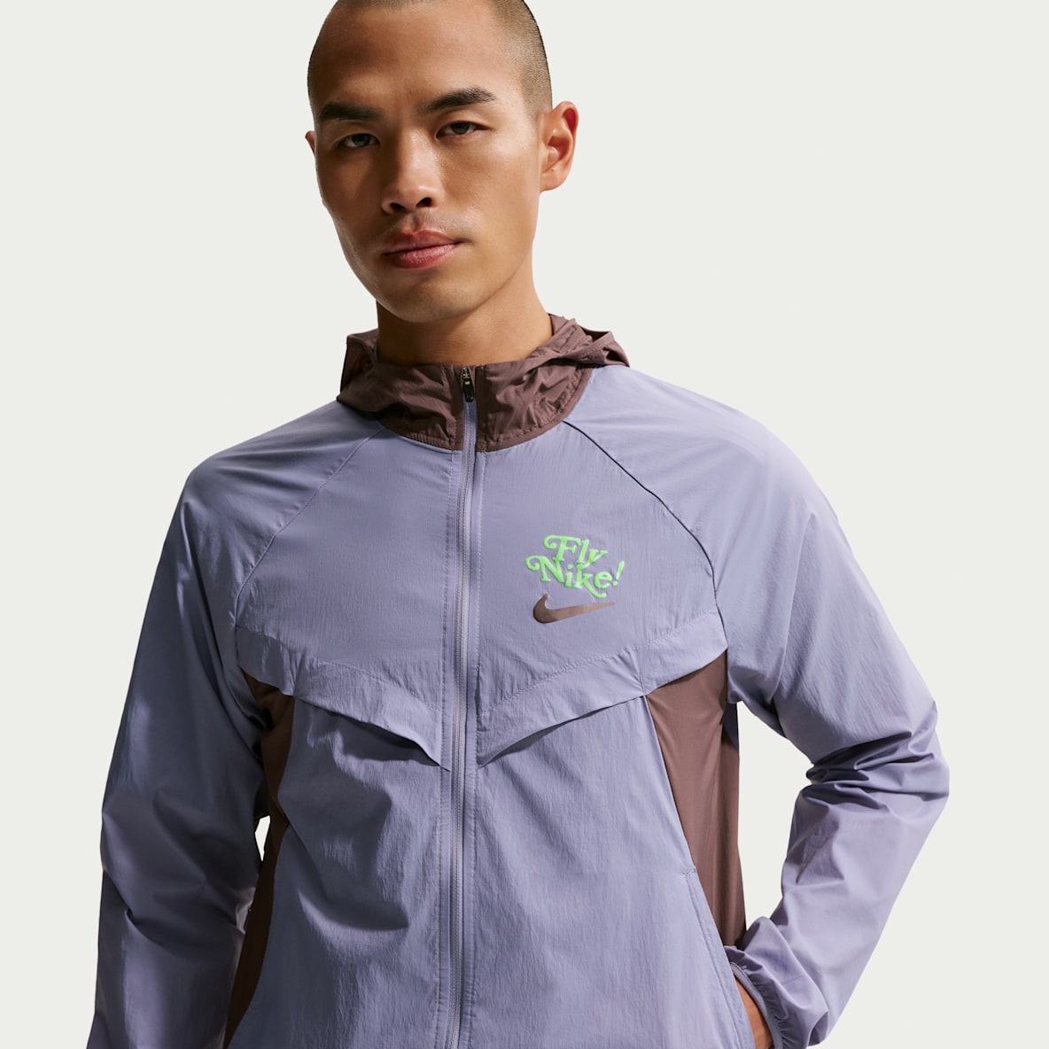 Nike Stride "Fly Nike" Men's Repel UV Protection Running Jacket