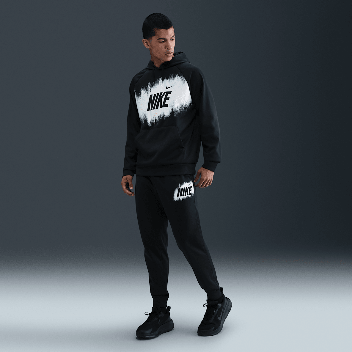 Nike Joggers de tejido Fleece Therma-FIT para hombre