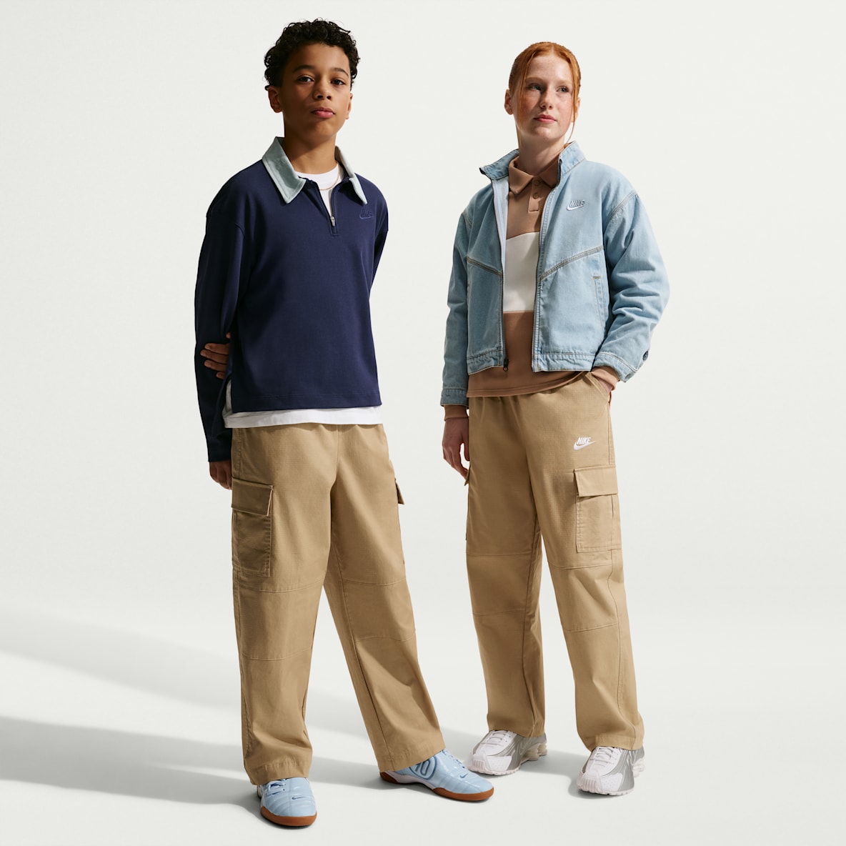 Nike スポーツウェア クラブ ジュニア ウーブン カーゴ パンツ