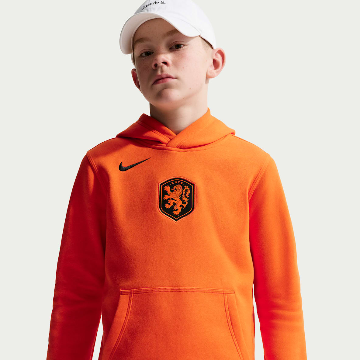 Netherlands Club Older Kids' (Boys') Nike Football Pullover Hoodie