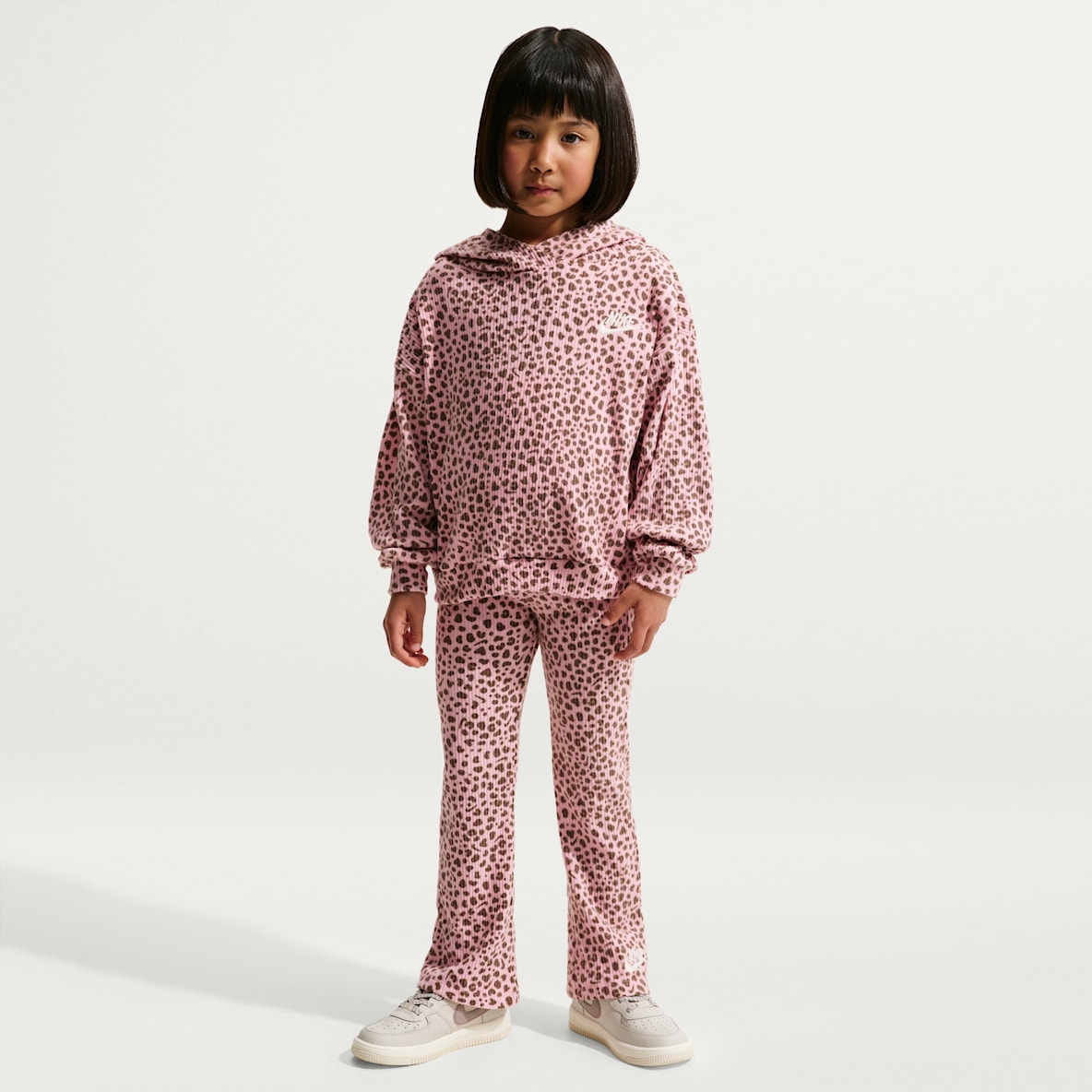 Nike Wild Warmth Conjunto de 2 piezas de tela de canalé para niños talla pequeña