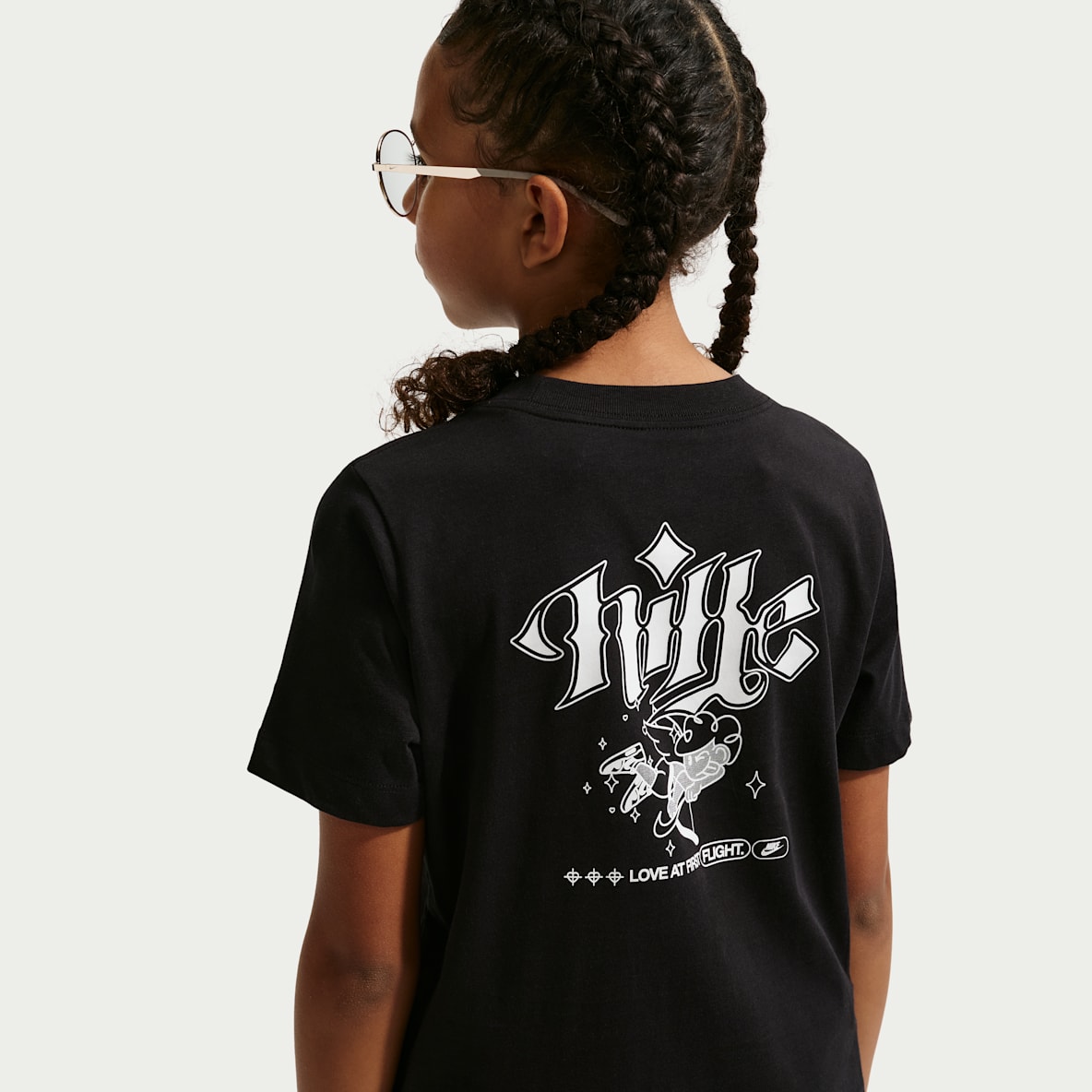 Nike Sportswear Older Kids' T-Shirt