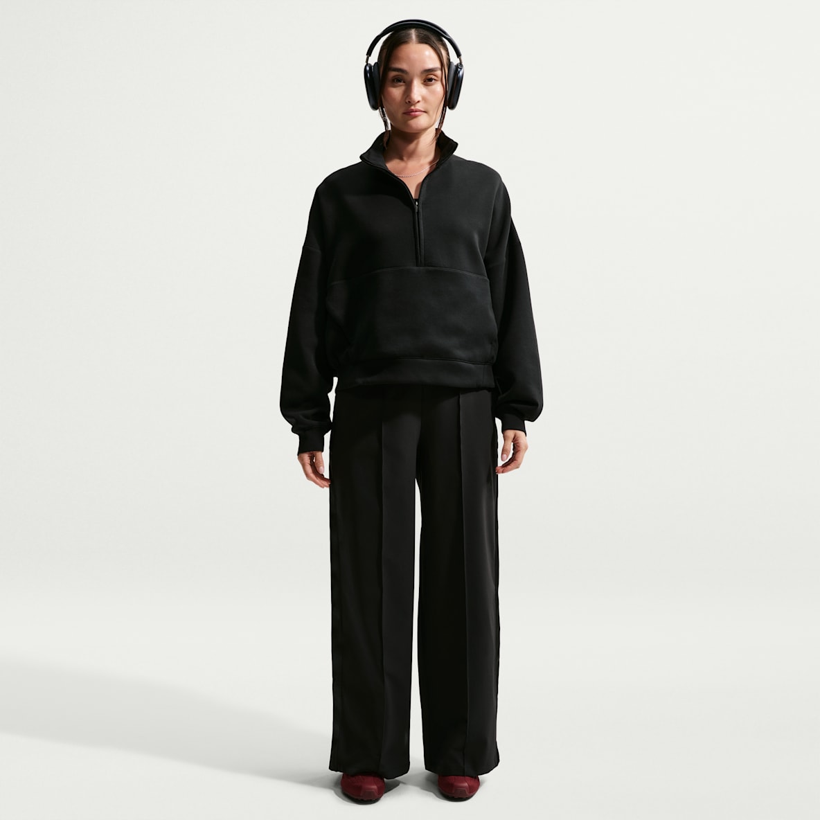 Nike 24.7 PerfectStretch Women's Dri-FIT High-Waisted Loose Tearaway Trousers
