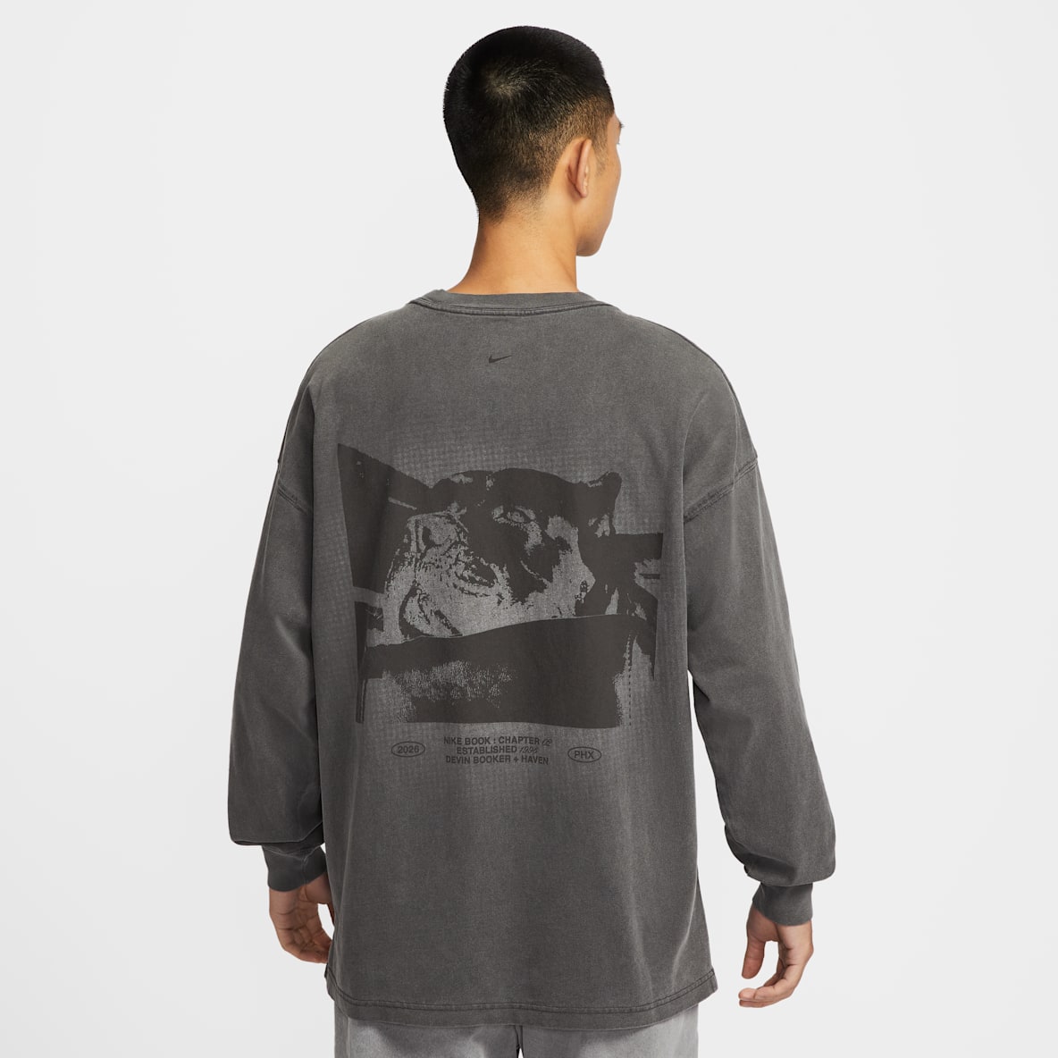 Book Nike Men's Long-Sleeve Basketball T-Shirt