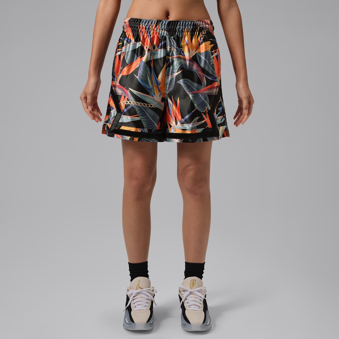Jordan Sport Women's 4" Diamond Shorts