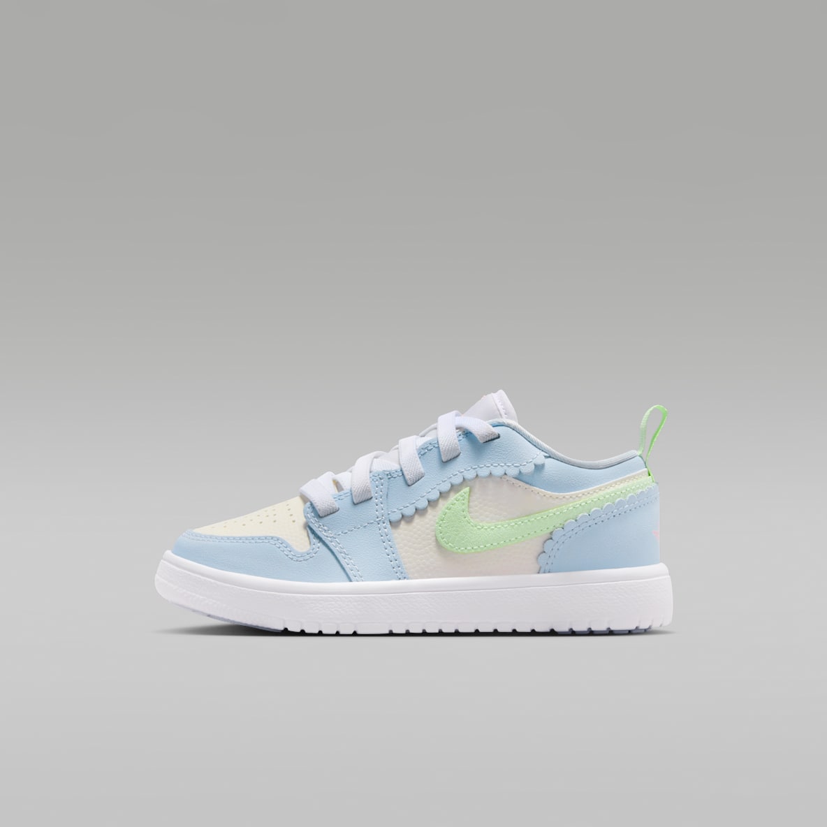 Jordan 1 Low Alt SE Younger Kids' Shoes