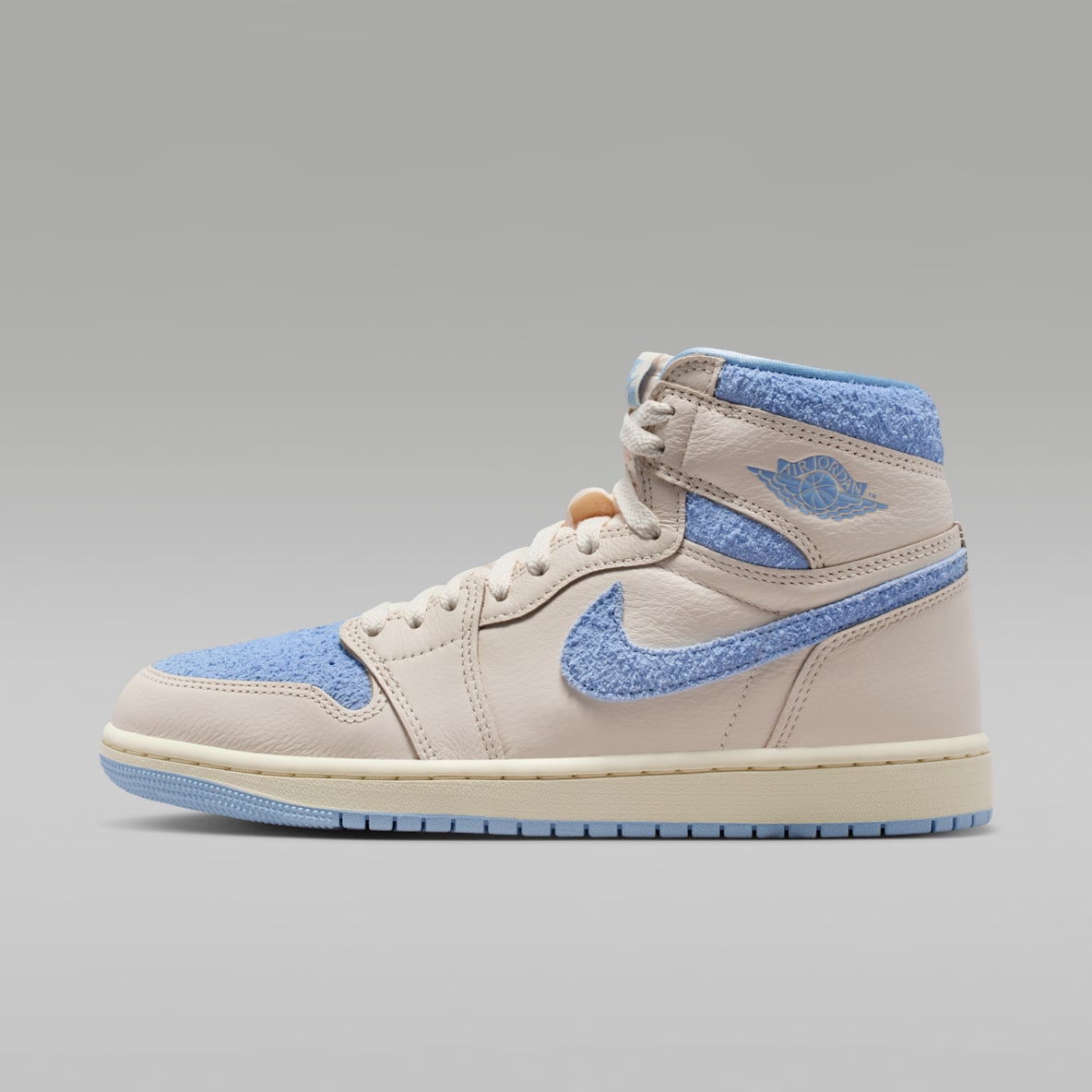Air Jordan 1 Retro High OG 'Pro Green' Women's Shoes