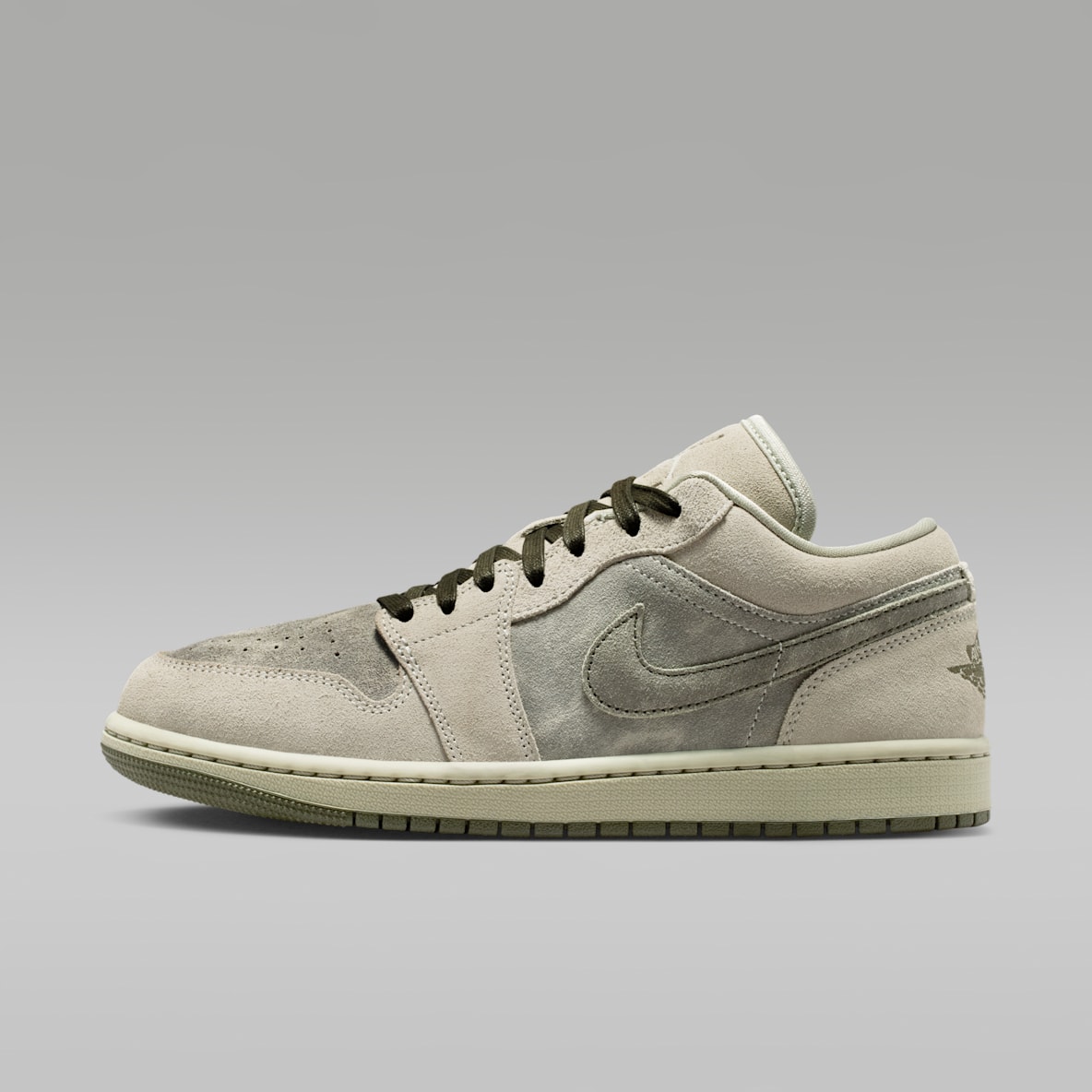 Air Jordan 1 Low SE Women's Shoes