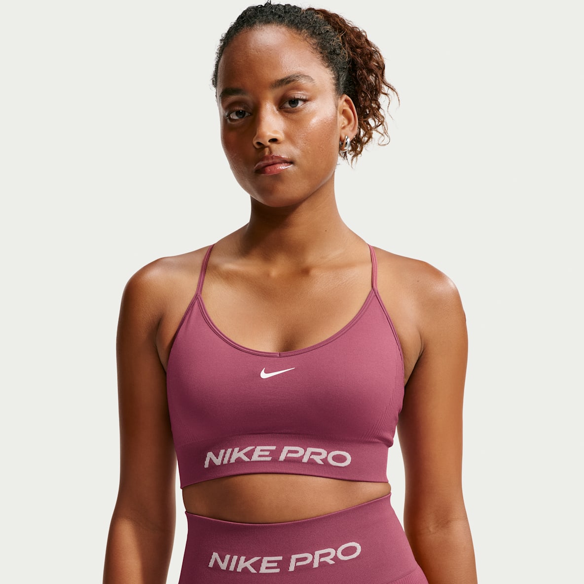 Nike Pro Seamless Women's Light-Support Padded Sports Bra