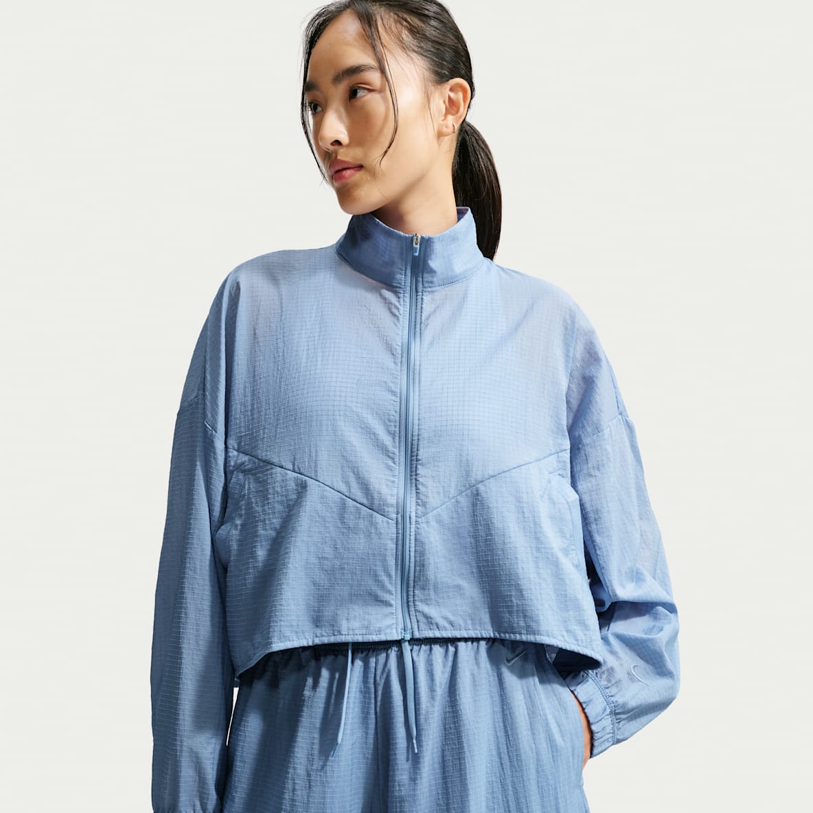 Nike Sportswear Women's Oversized Lightweight Ripstop Jacket