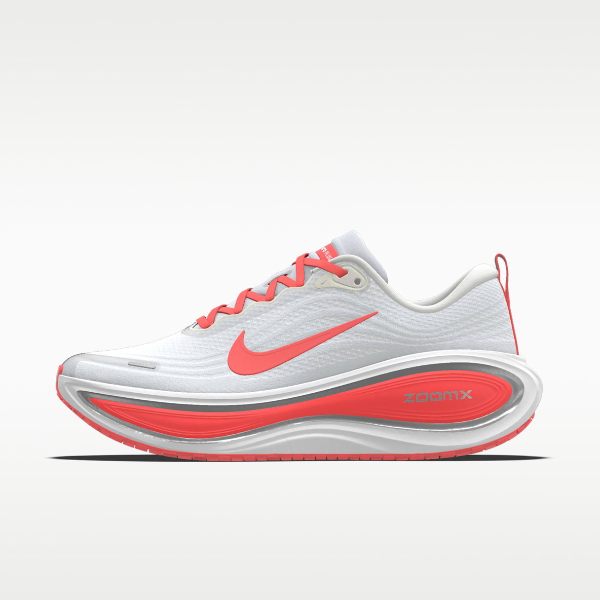 Nike Vomero Plus By You Tenis de correr en pavimento para mujer