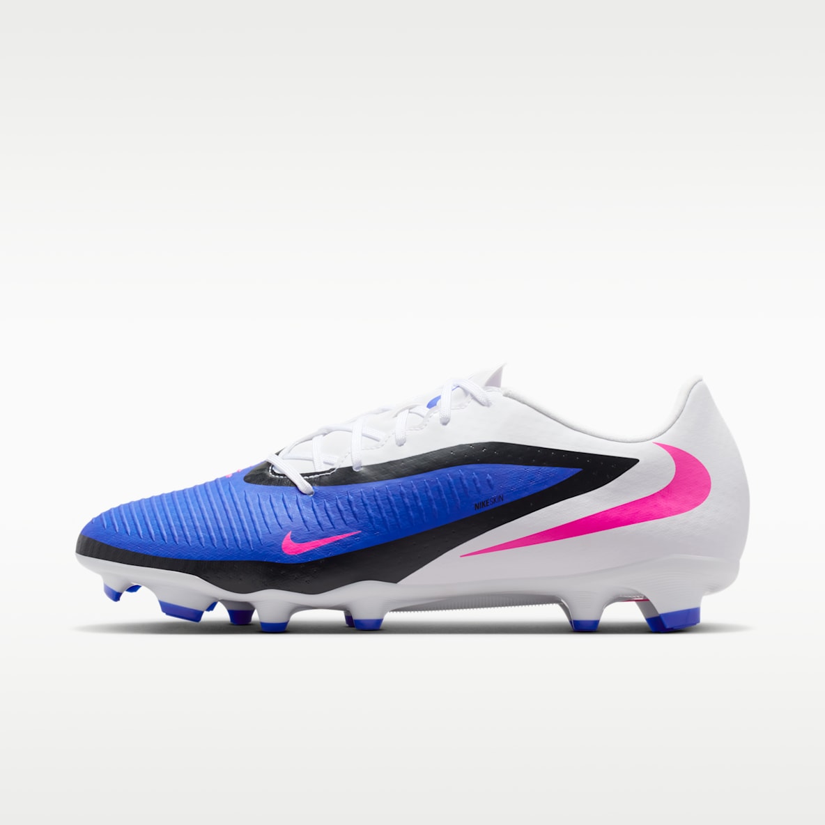 Nike Phantom 6 Low Academy Multi-ground Football Boot
