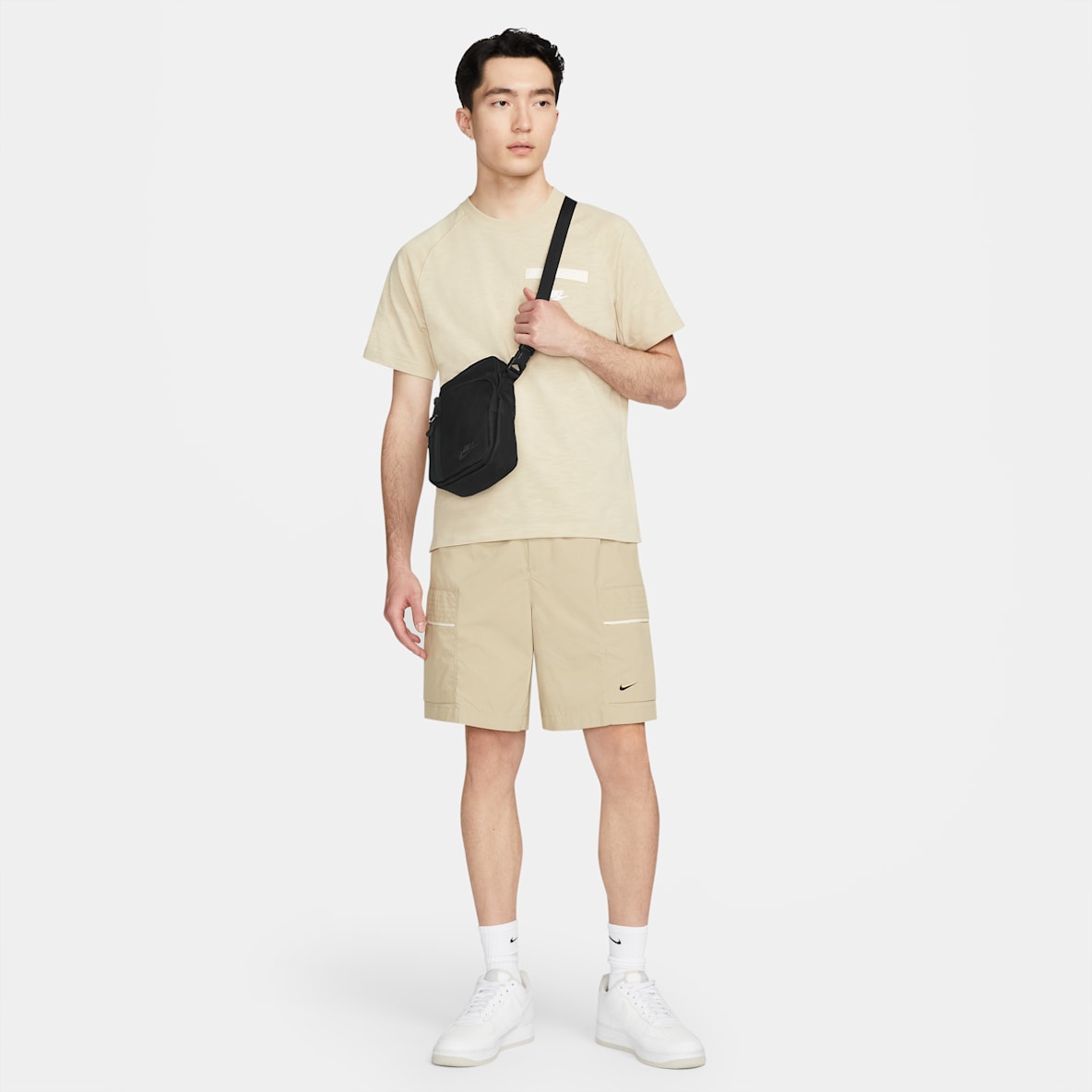 Nike Premium Cross-Body Bag (4L)