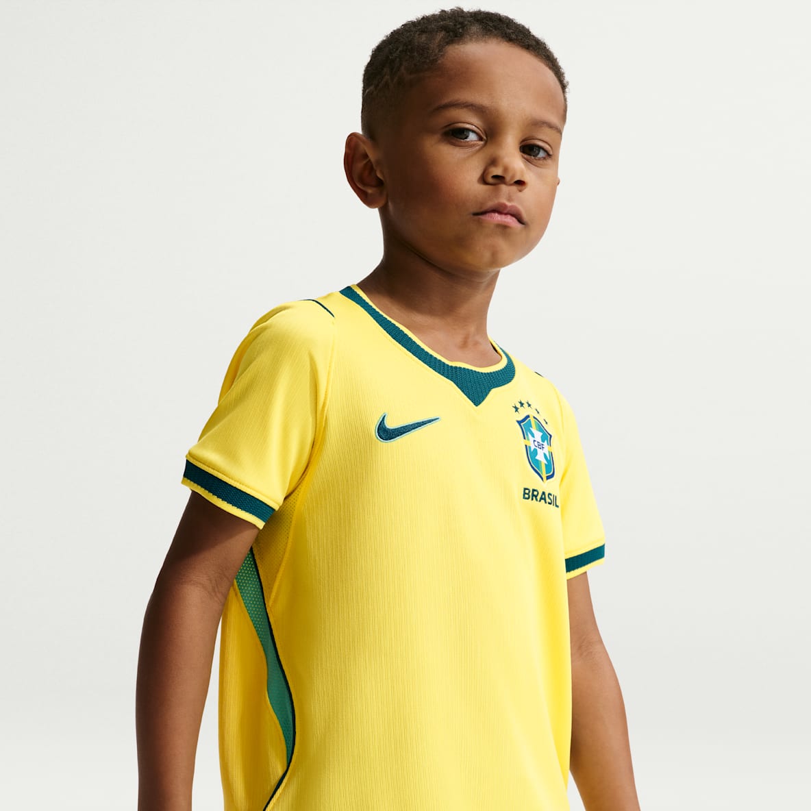 Brasil local 2026 Stadium Jersey de fútbol Nike Dri-FIT Replica para niños talla pequeña