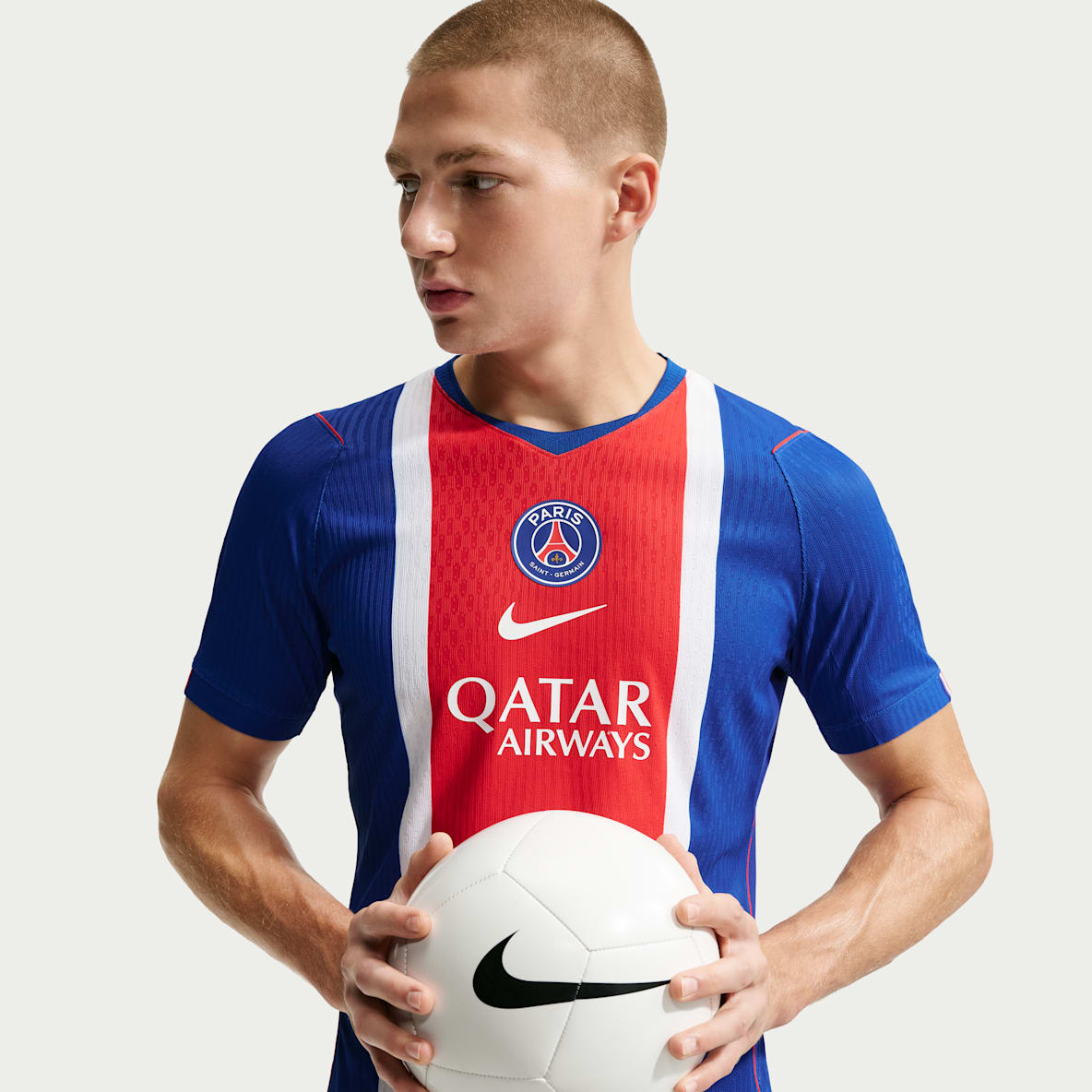 Paris Saint-Germain 2026/27 Match Home Men's Nike Aero-FIT Football Authentic Shirt