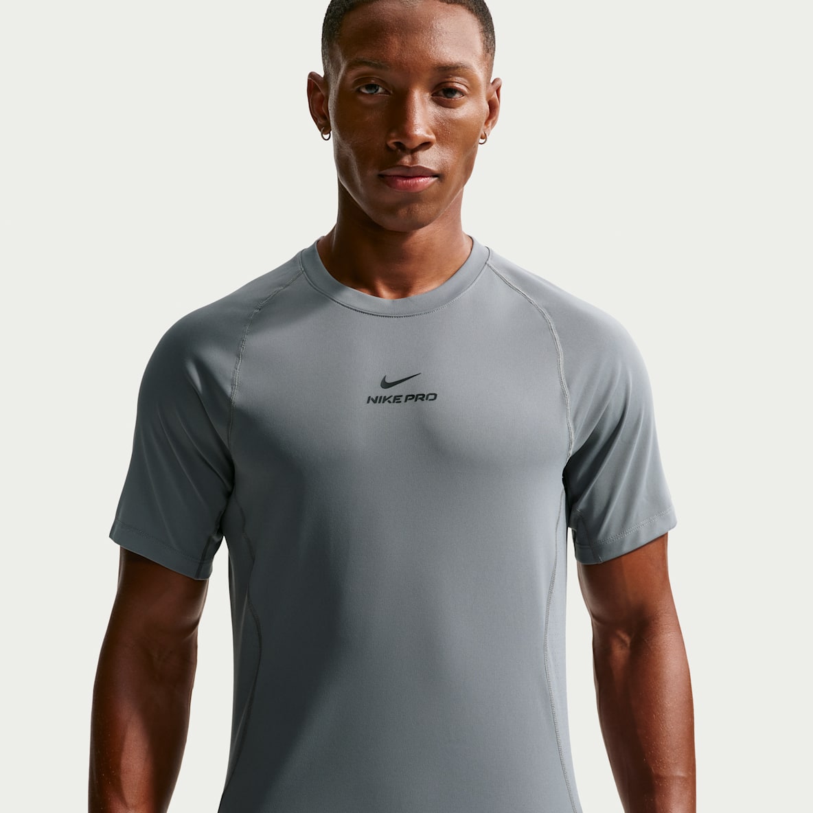 Nike Pro Training Haut à manches courtes Dri-FIT pour homme