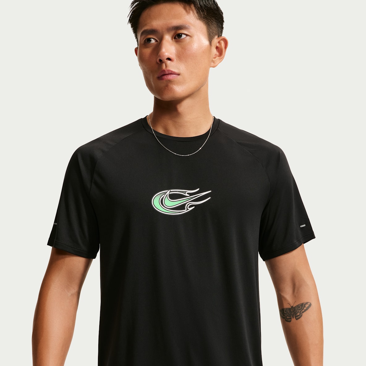 Nike Stride Men's Dri-FIT ADV Short-Sleeve Running Top