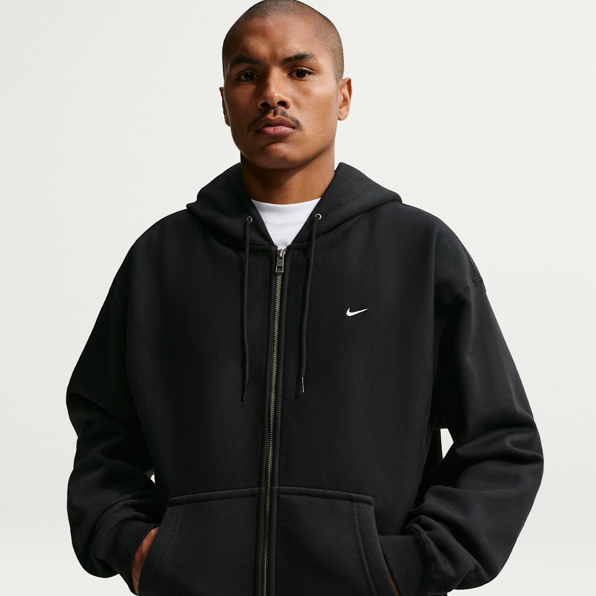 Nike Solo Swoosh Men's Full-Zip Fleece Hoodie