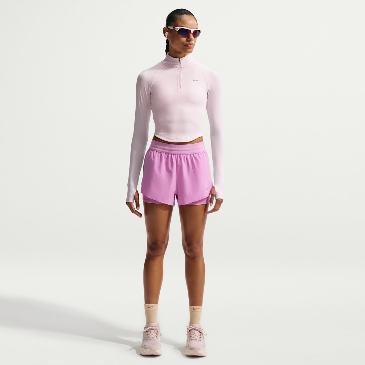 Nike Swift Short de running 2-en-1 à taille mi-haute 8 cm Dri-FIT pour femme