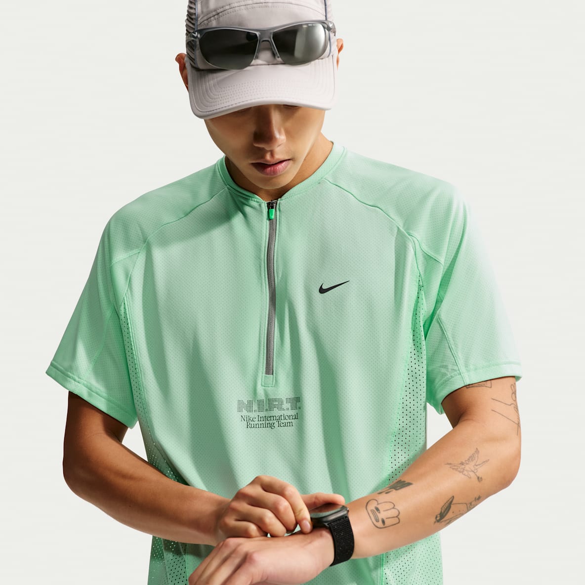 Nike Men's Dri-FIT Short-Sleeve Running Top
