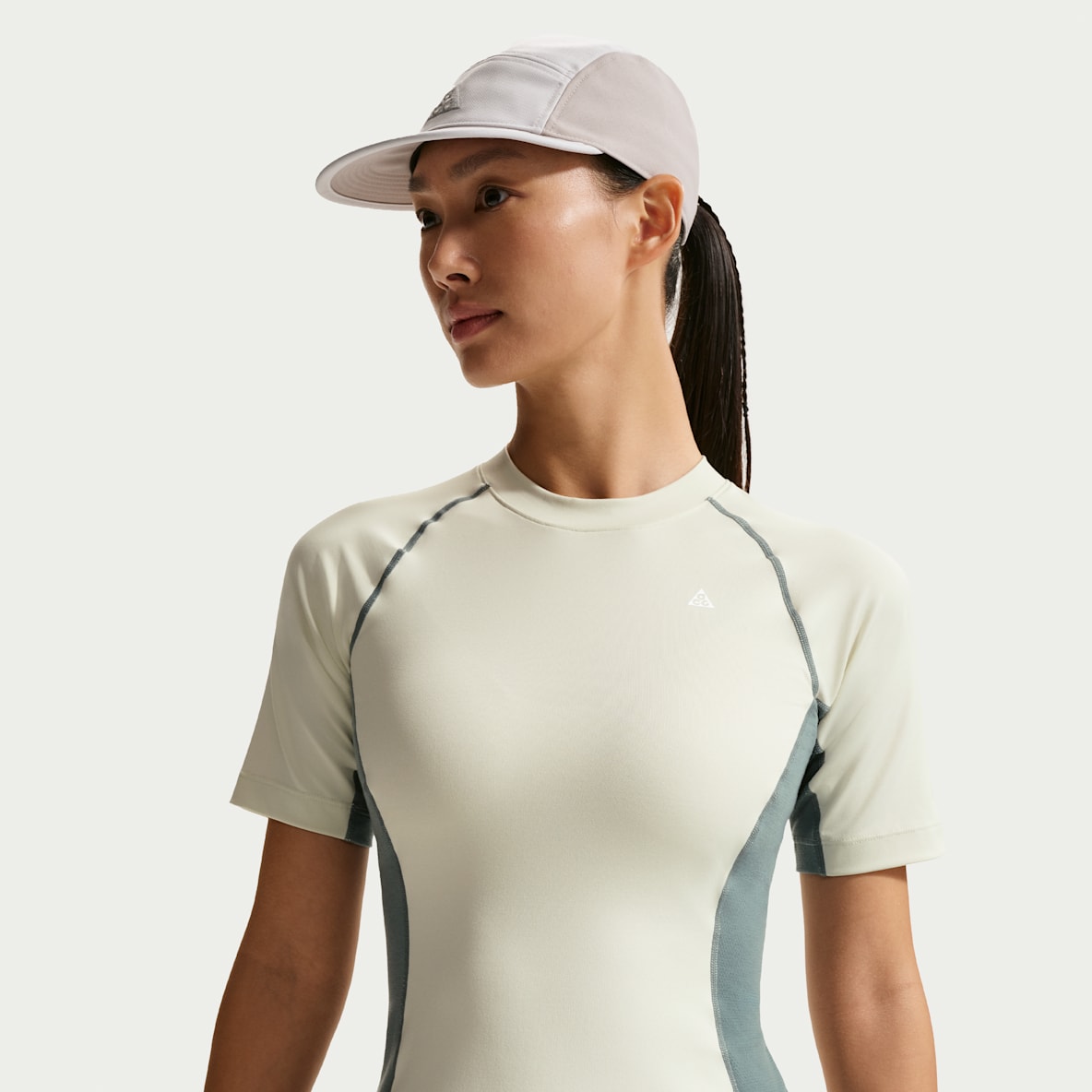 ACG ワイルドシー ウィメンズ Dri-FIT ショートスリーブ インナー トップス
