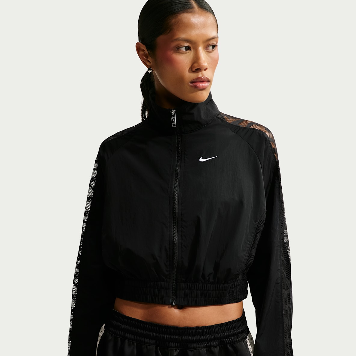 Nike Sportswear Veste de survêtement courte à motif dentelle pour femme