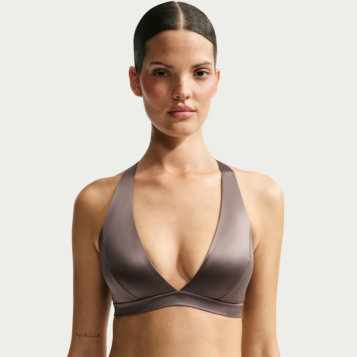 NikeSKIMS Satin Shine Brassière dos nu pour femme