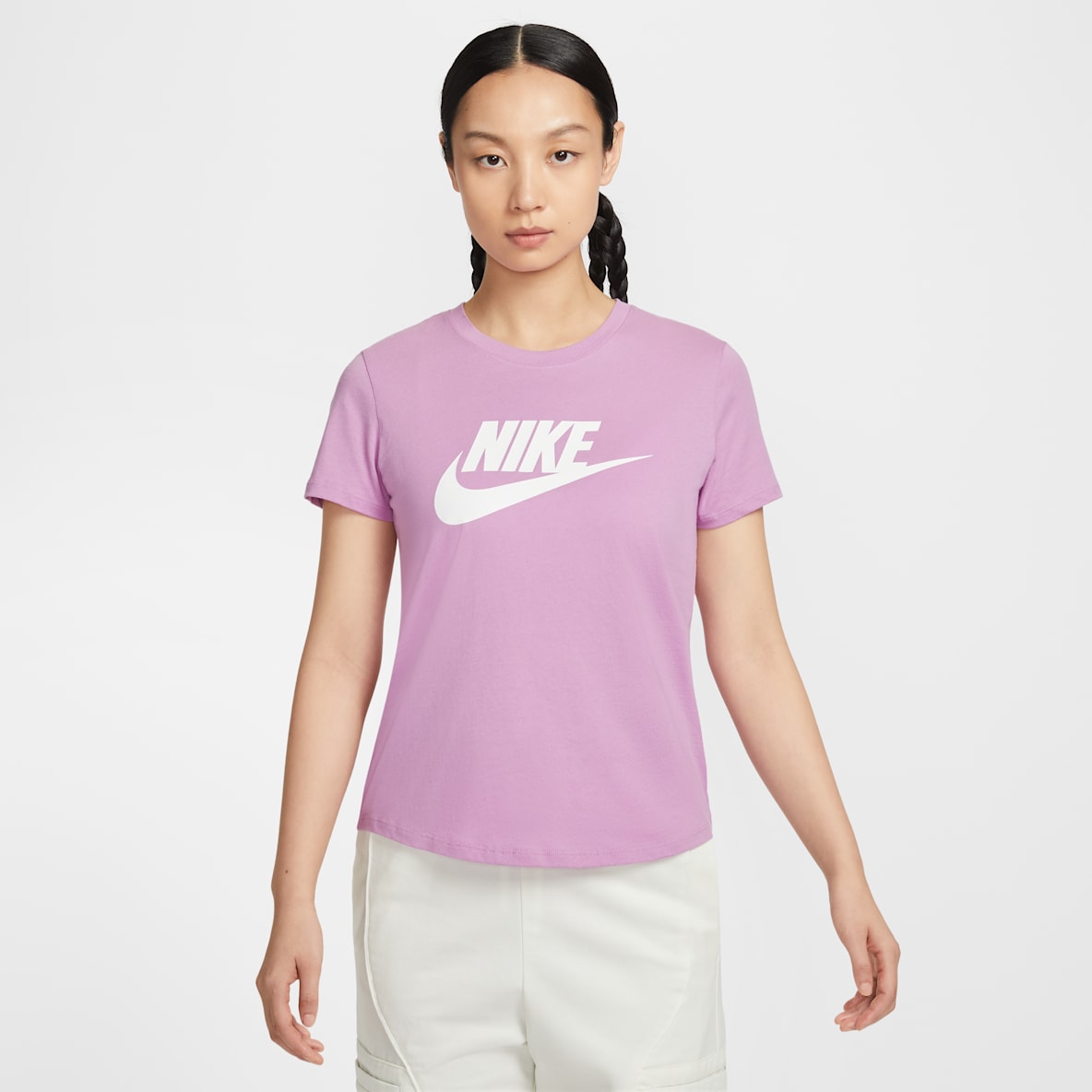 Nike Sportswear Essentials Women's Logo T-Shirt