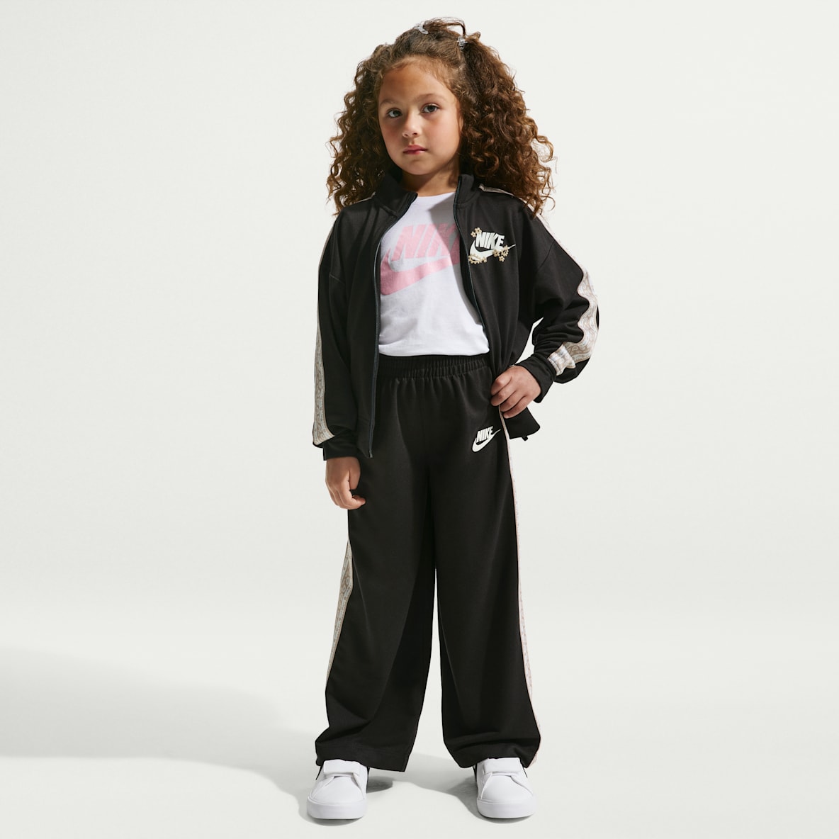 Nike Retro Remix Conjunto deportivo para pistas de dos piezas para niños talla pequeña