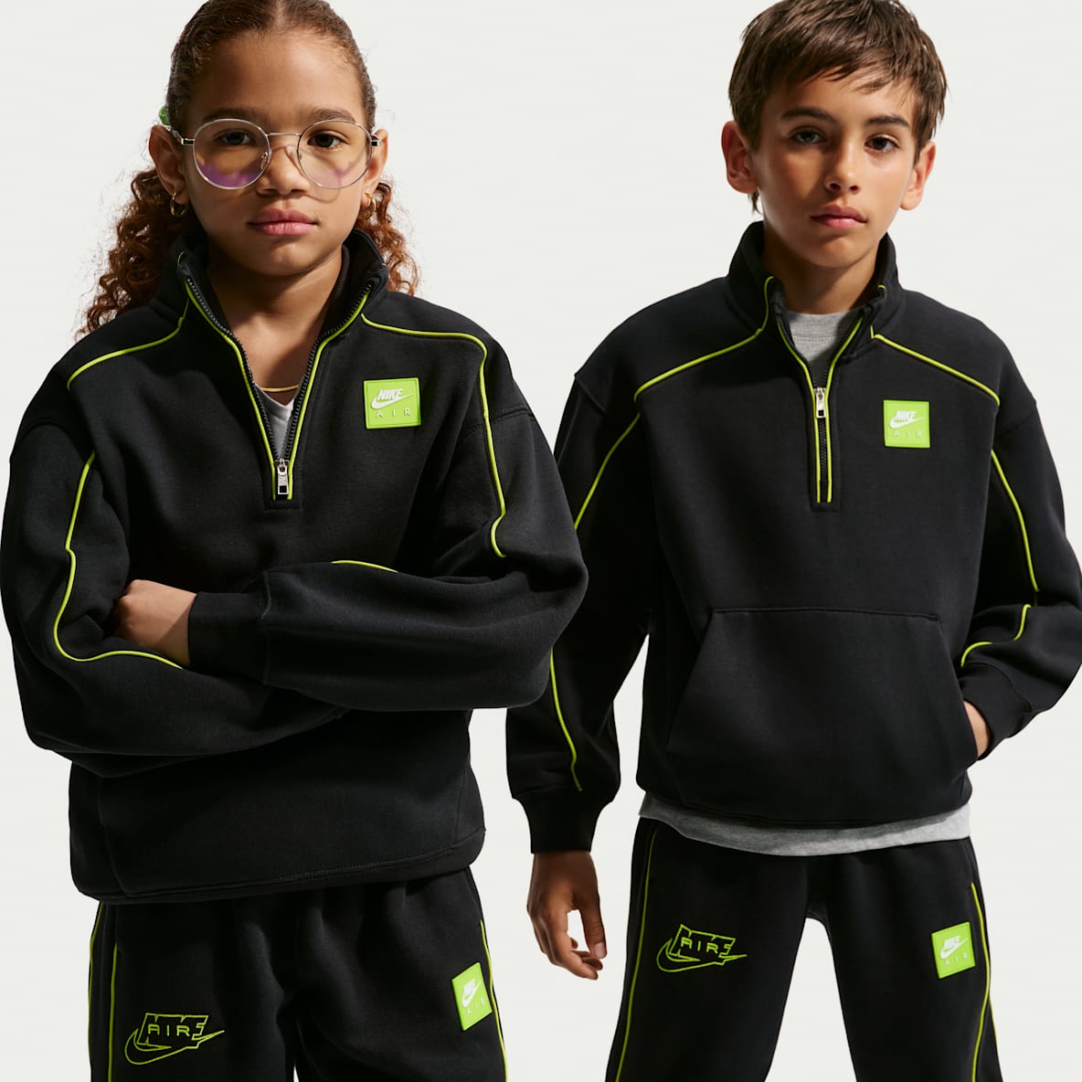 Nike Air Older Kids' Quarter-Zip Top