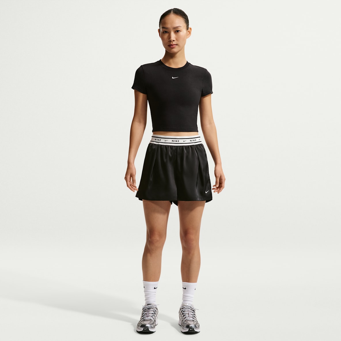 Nike Sportswear Women's Loose Mid-Rise Satin Shorts