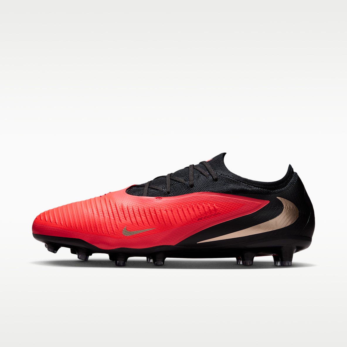 ナイキ ファントム 6 LOW プロ 人工芝用 サッカースパイク
