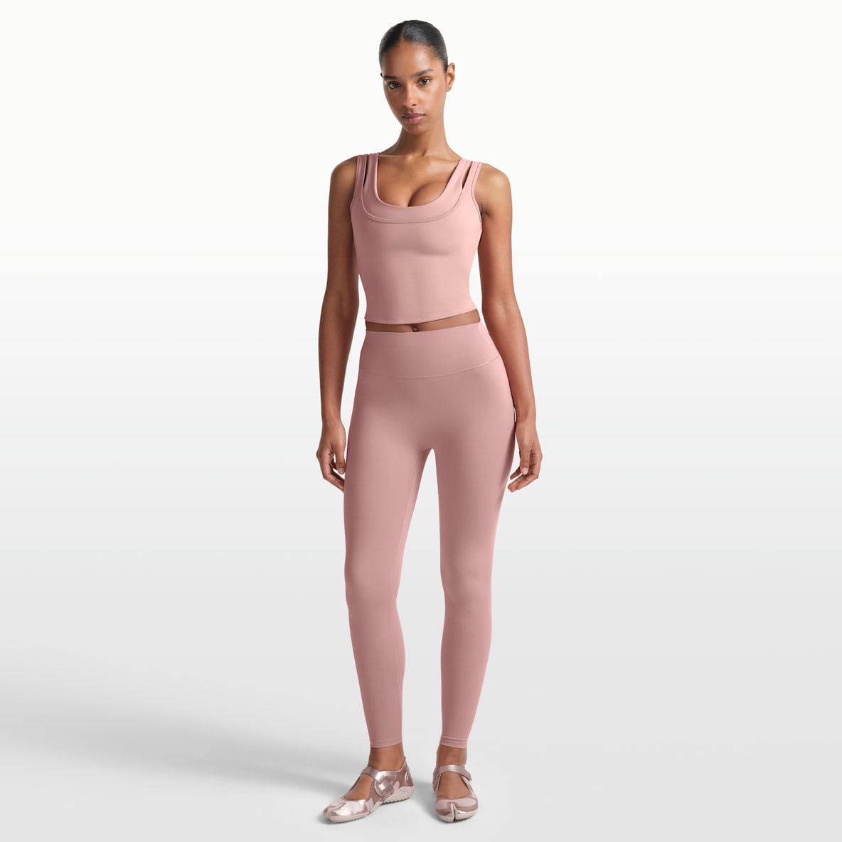 NikeSKIMS Matte Leggings de tiro alto de 66 cm para mujer