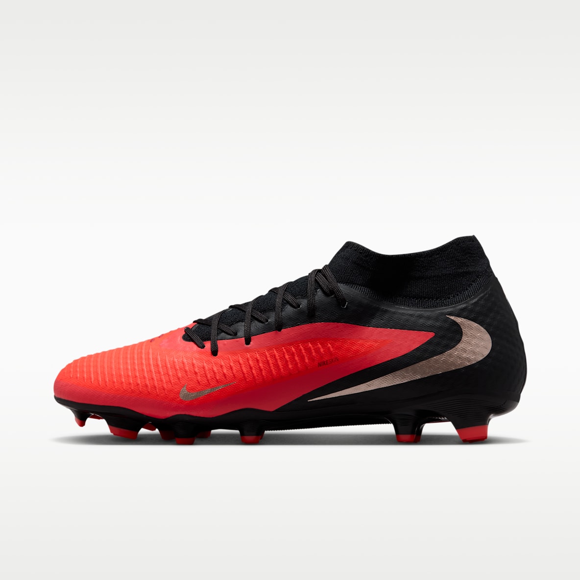Nike Phantom 6 High Academy Multi-ground Football Boot